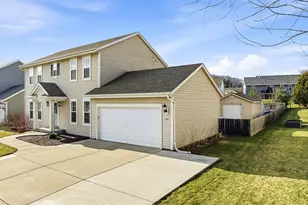 706 Bridlewood Ln, Watertown, WI 53094 - Photo 38