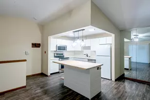 6920 Mariner Dr, Racine, WI 53406 - Photo 4