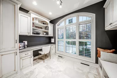 1403 E Bristlecone Dr, Hartland, WI 53029 - Photo 34