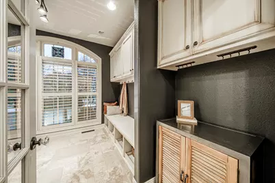 1403 E Bristlecone Dr, Hartland, WI 53029 - Photo 36