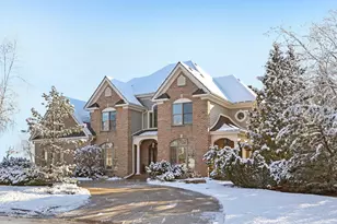 1403 E Bristlecone Dr, Hartland, WI 53029 - Photo 88