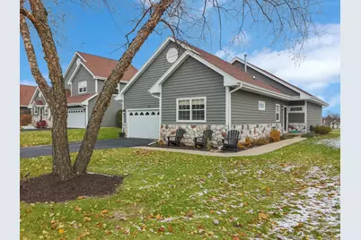 1825  Golfview Dr #35-05, Geneva, WI 53147 - Photo 26