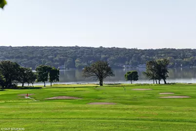 1825  Golfview Dr #35-05, Geneva, WI 53147 - Photo 44