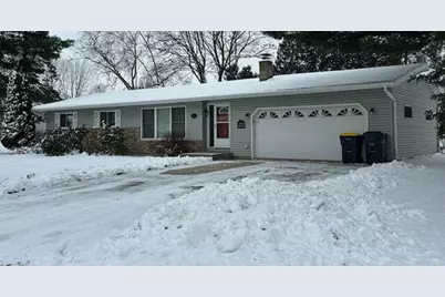 115  Lawrence Ave, Tomah, WI 54660 - Photo 1