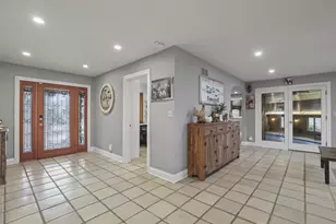 9210 County Rd K, Racine, WI 53126 - Photo 4