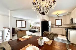 29933 Greenleaf Dr, Burlington, WI 53105 - Photo 2