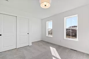 617 Belmont Dr, Watertown, WI 53094 - Photo 22