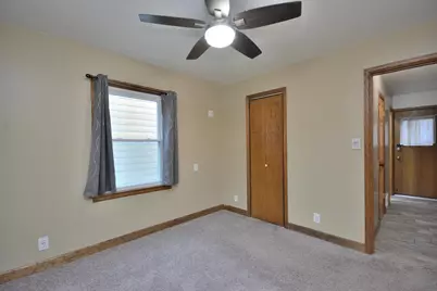 8104 W Center St, Milwaukee, WI 53222 - Photo 12