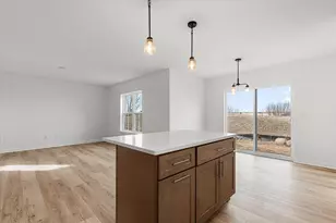 623 Belmont Dr, Watertown, WI 53094 - Photo 4