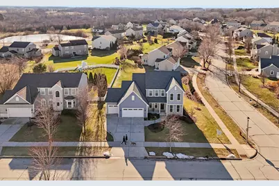 1819  Windrush Dr, Grafton, WI 53024 - Photo 40