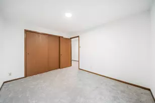 2602 Camelot Blvd, Sheboygan, WI 53081 - Photo 14