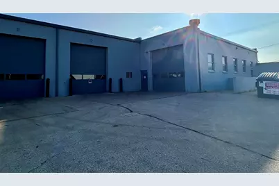 207  Causeway Blvd, La Crosse, WI 54603 - Photo 14