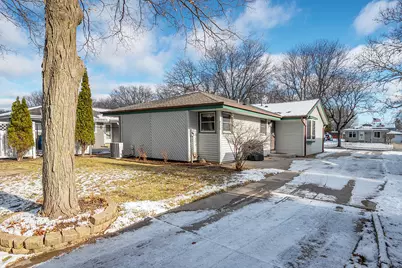 3447 S 93rd St, Milwaukee, WI 53227 - Photo 38