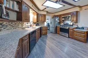 6721 59th Ave, Kenosha, WI 53142 - Photo 8