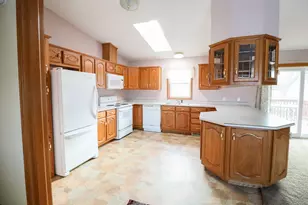 744 Troy St, Onalaska, WI 54650 - Photo 10