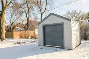 12509 W Park Ave, New Berlin, WI 53151 - Photo 6