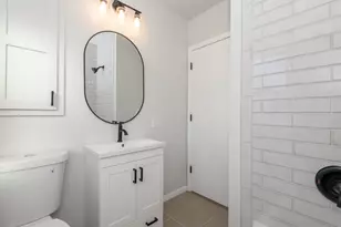 12509 W Park Ave, New Berlin, WI 53151 - Photo 22