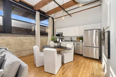 215 W Maple St #105, Milwaukee, WI 53204 - Photo 2