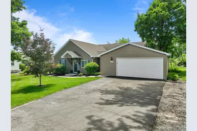 163  Fontana Ave, Fontana, WI 53125 - Photo 2