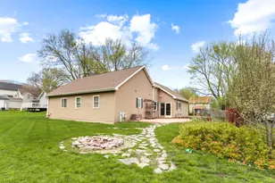 163 Fontana Ave, Fontana, WI 53125 - Photo 30