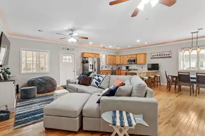 163  Fontana Ave, Fontana, WI 53125 - Photo 1