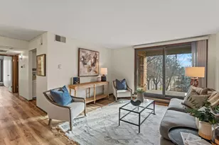 1818 E Shorewood Blvd, Shorewood, WI 53211 - Photo 2