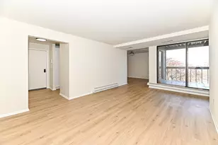 4215 N 100th St, Milwaukee, WI 53222 - Photo 6