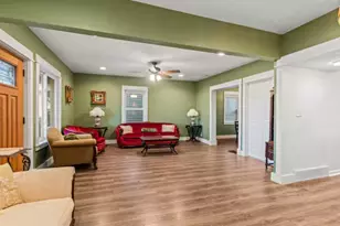 2853 S Ellen St, Milwaukee, WI 53207 - Photo 8