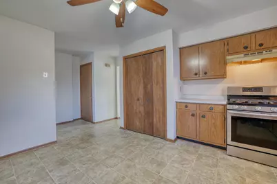 7850  W Van Beck Ave #7852, Milwaukee, WI 53220 - Photo 26