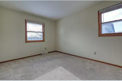 7850  W Van Beck Ave #7852, Milwaukee, WI 53220 - Photo 38