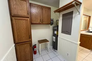 7225 Mariner Dr, Racine, WI 53406 - Photo 14