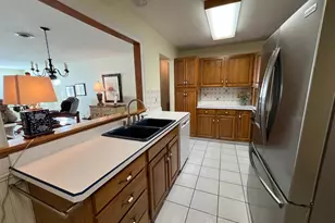 7225 Mariner Dr, Racine, WI 53406 - Photo 26