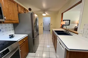 7225 Mariner Dr, Racine, WI 53406 - Photo 24