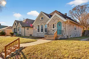 3195 N 58th St, Milwaukee, WI 53216 - Photo 6