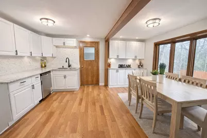 3448 S Illinois Ave, Milwaukee, WI 53207 - Photo 6