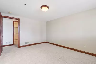 4041 S Fohr Dr, New Berlin, WI 53151 - Photo 24