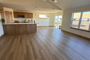 1313 Peony Pl, Fort Atkinson, WI 53538 - Photo 6