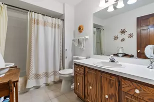 S42W34366 Griffith Ln, Ottawa, WI 53118 - Photo 12