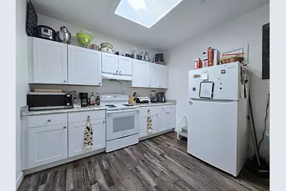 1200 N Main St, Racine, WI 53402 - Photo 6