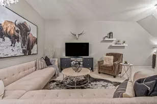 21905 W North Ave, Brookfield, WI 53045 - Photo 30