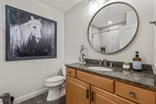 21905 W North Ave, Brookfield, WI 53045 - Photo 34