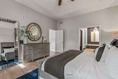 21905 W North Ave, Brookfield, WI 53045 - Photo 16