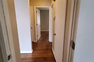 8129 W Villard Ave, Milwaukee, WI 53218 - Photo 4