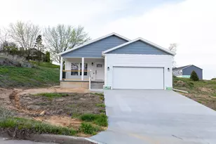 1104 Knower Ave, Hillsboro, WI 54634 - Photo 24