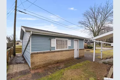 815  Buchholz St, Two Rivers, WI 54241 - Photo 22