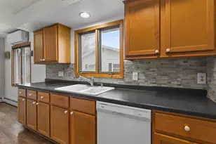 815 Buchholz St, Two Rivers, WI 54241 - Photo 8