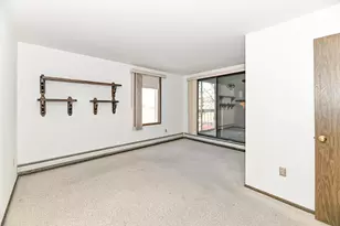 4215 N 100th St, Milwaukee, WI 53222 - Photo 16