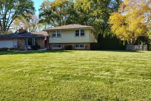 3465 Nassau Dr, Brookfield, WI 53045 - Photo 1