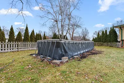 3465  Nassau Dr, Brookfield, WI 53045 - Photo 4