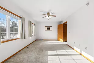 4225 W Grange Ave, Greenfield, WI 53221 - Photo 18